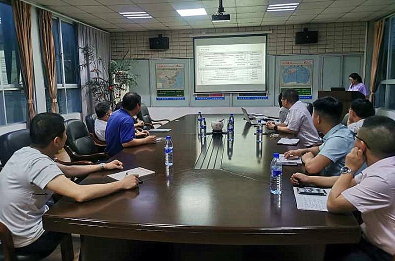 座谈会1_副本.jpg
